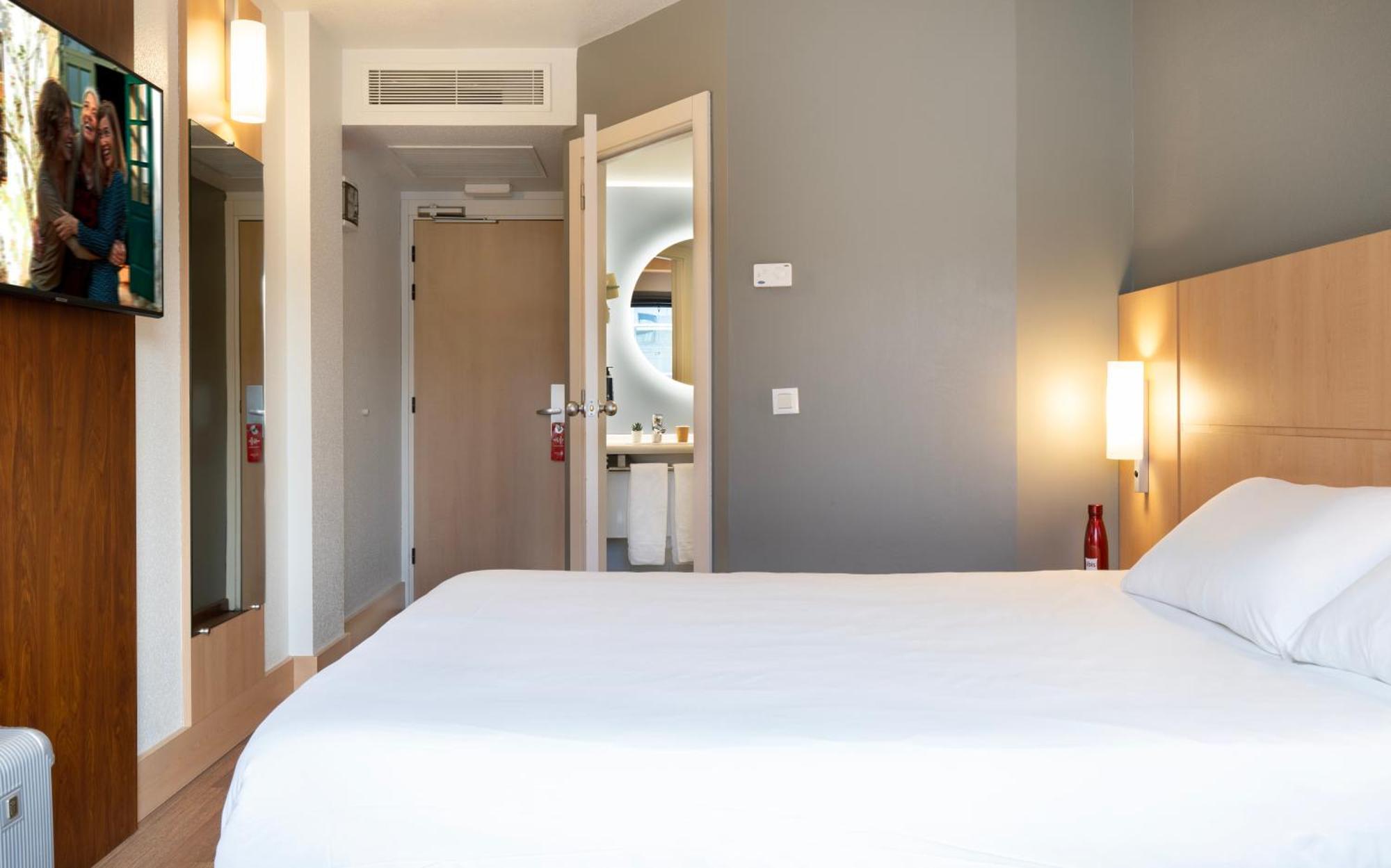 Ibis Madrid Alcobendas Exteriör bild