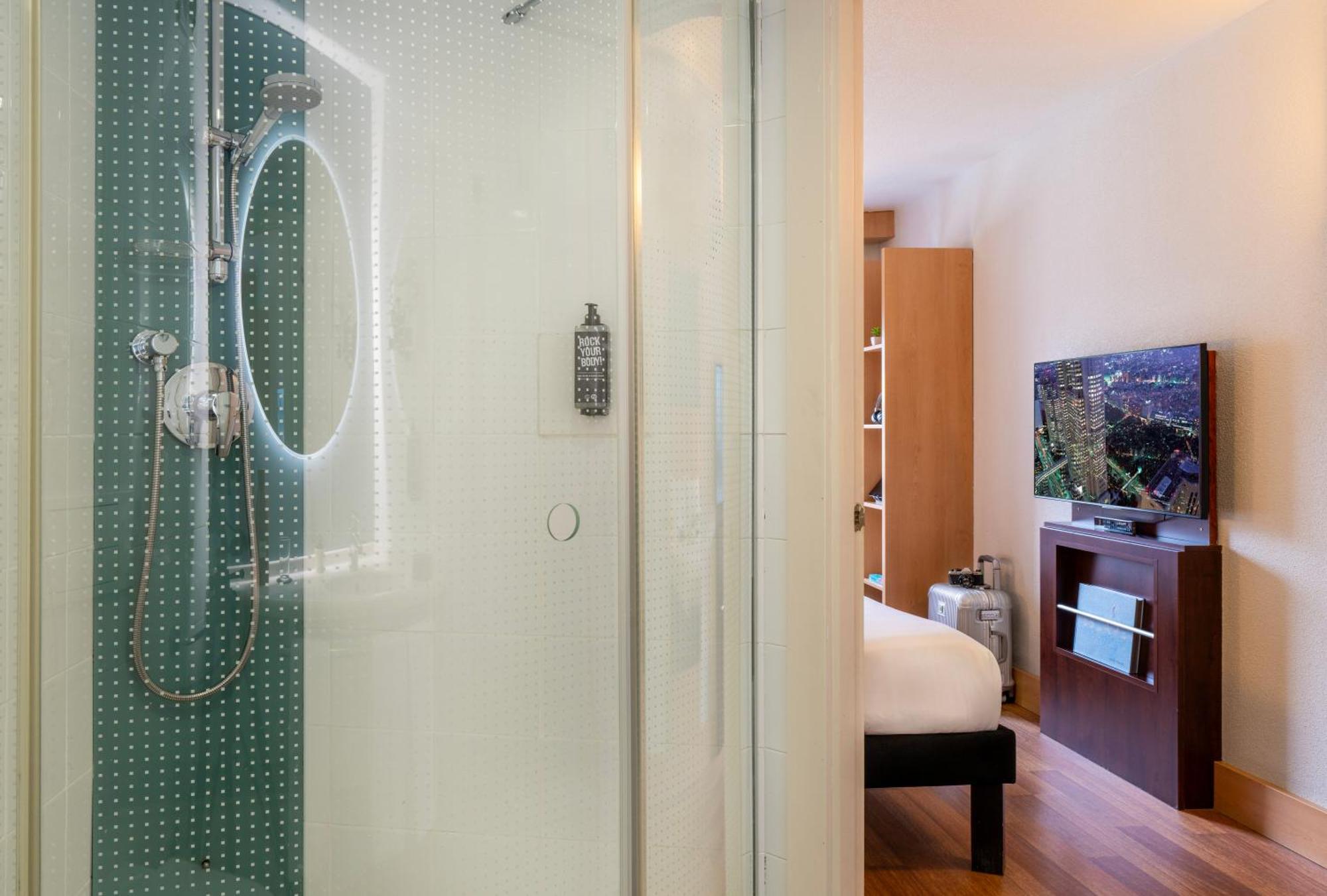 Ibis Madrid Alcobendas Exteriör bild
