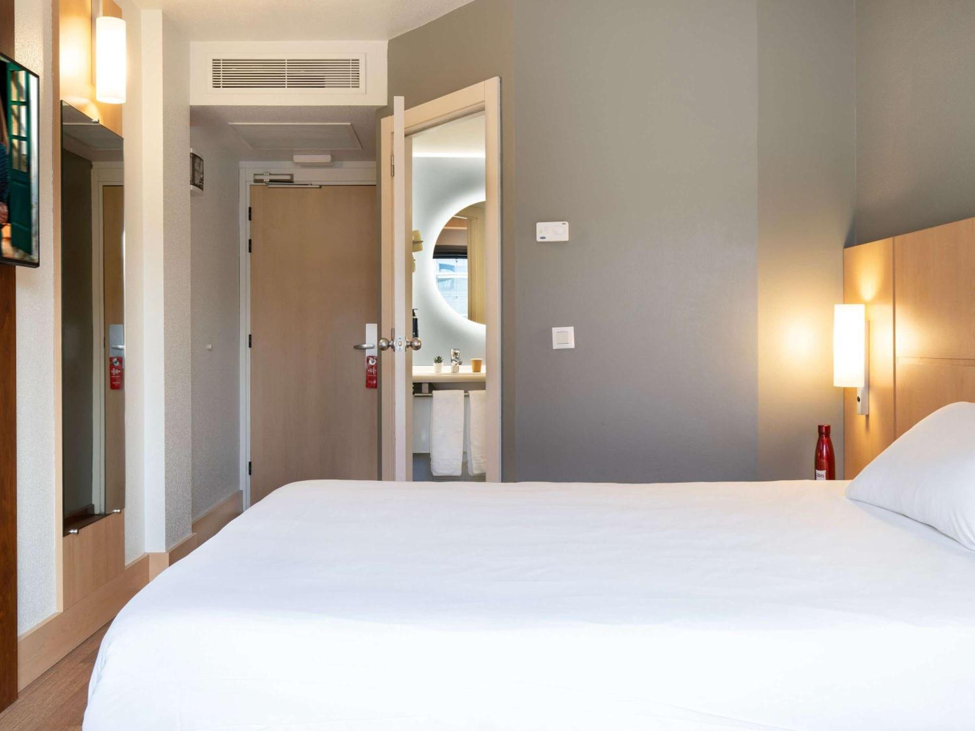 Ibis Madrid Alcobendas Exteriör bild