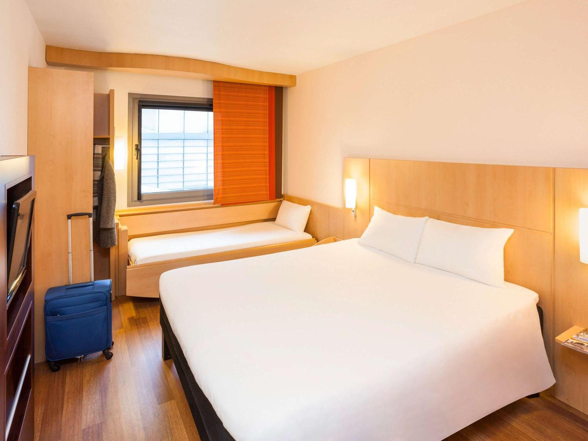 Ibis Madrid Alcobendas Exteriör bild
